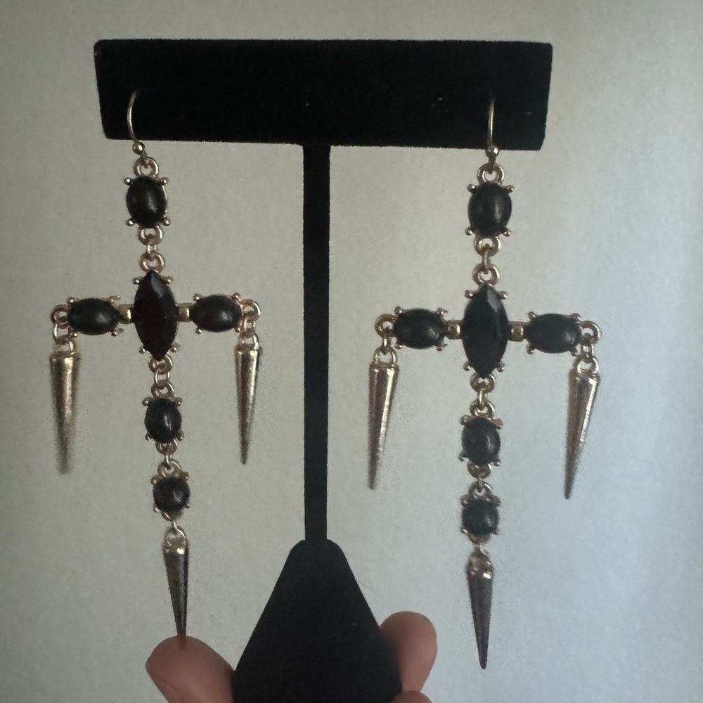 Vampy Black Ang Gold Dangle Earrings - Picture 2 of 2